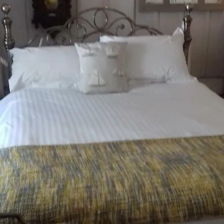 B&B Holly Vintage 3*